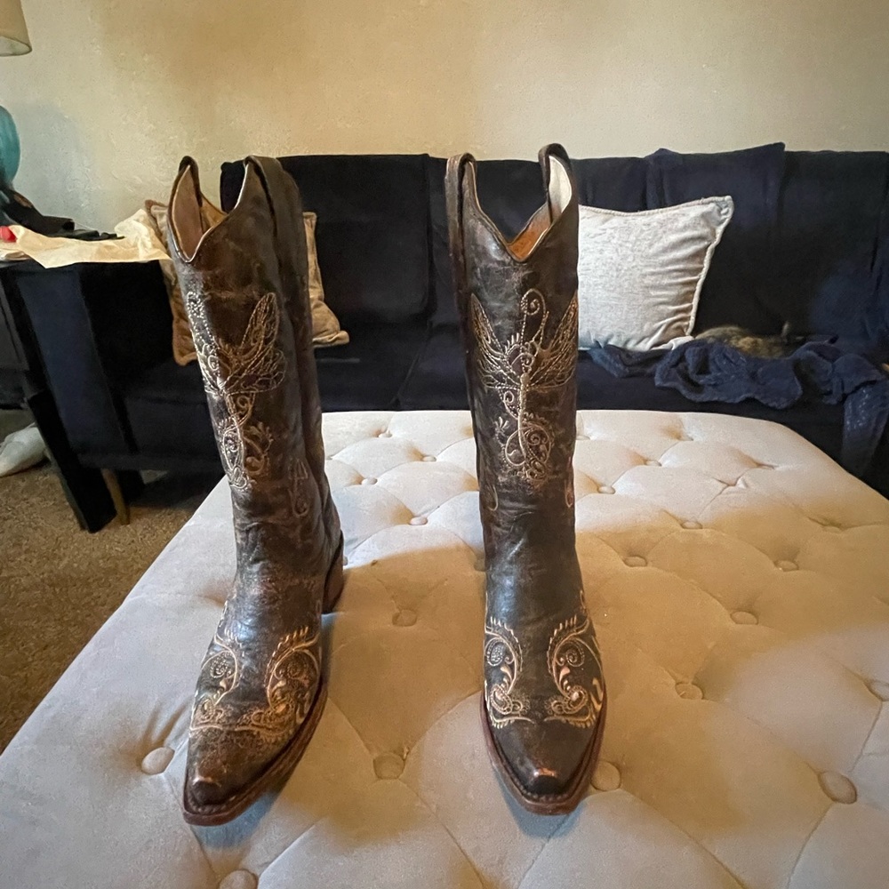 Dragonfly Embroidered Cowgirl Boots - image 6